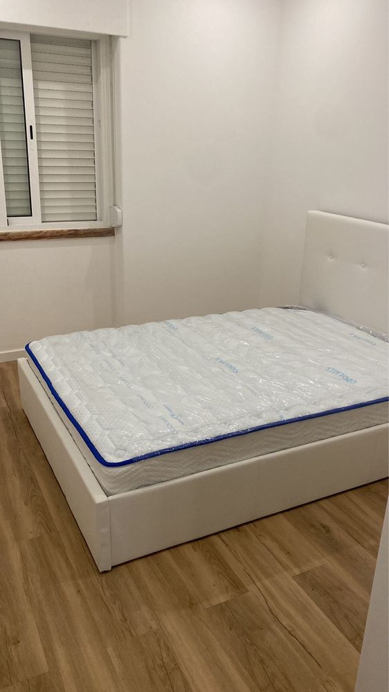 Quarto disponivel para aluguer
