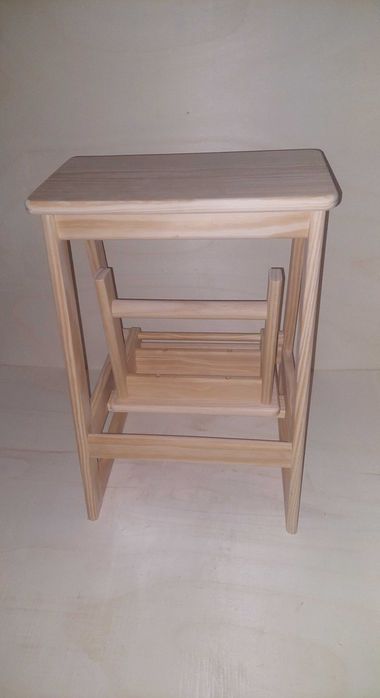 Banco / Escadote(Escada)