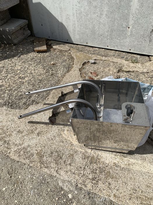 Maquina de engarrafar de 2 bicos