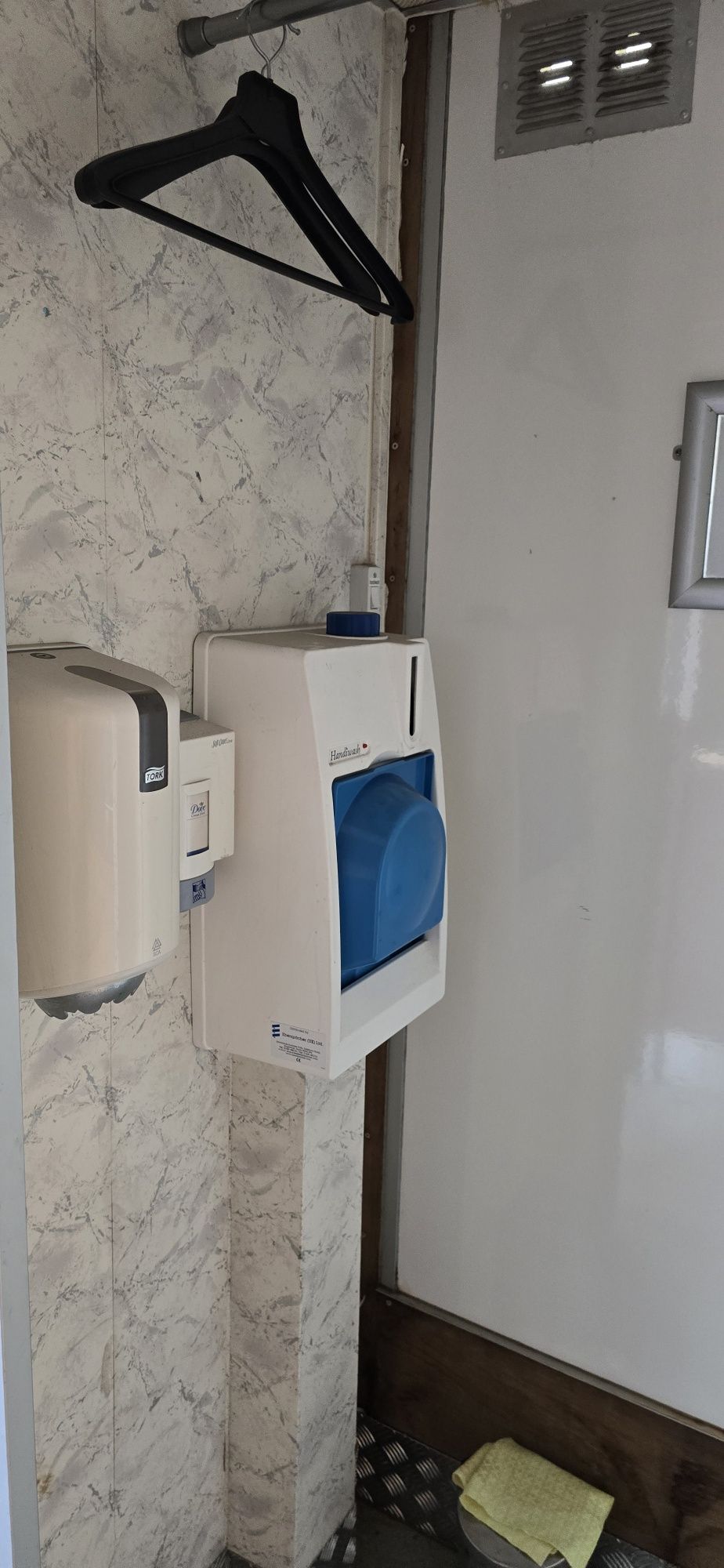 Sprzedam kampera XXL / biuro mobilne