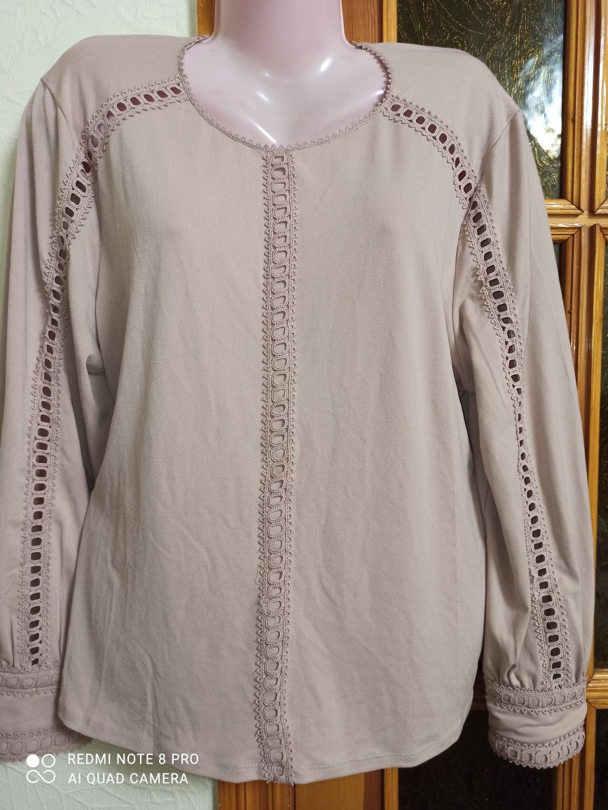 Шикарна нова блуза (кофточка) розм.56-58