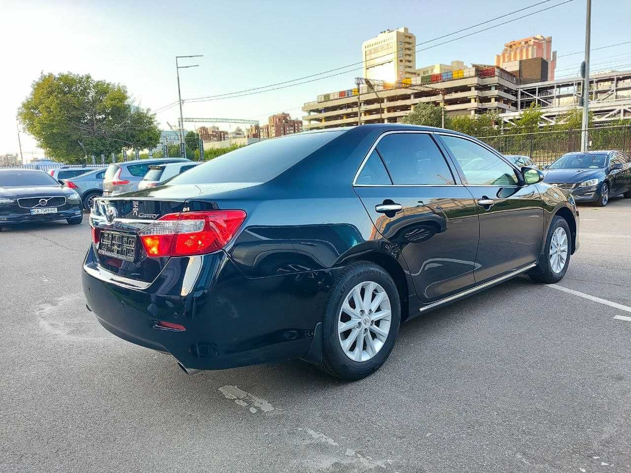 Toyota Camry VII (XV50), 2012 р., Автомат 2.5 л.