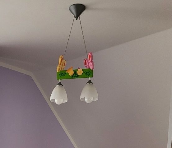 Lampa sufitowa do pokoju dziecięcego, stan idealny