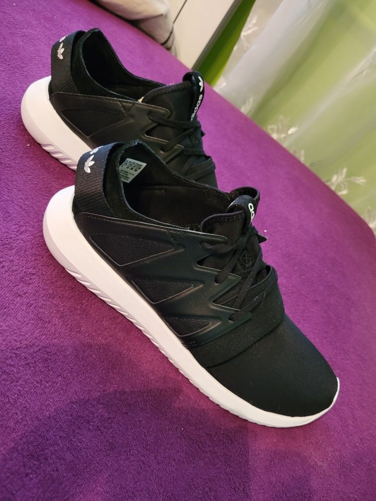 Tanio Sprzedam Śliczne adidasy firmy Adidas Polecam!