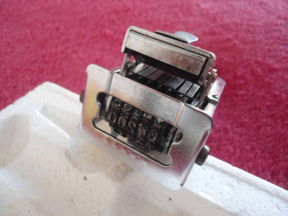 Máquina de Numerar Automática Cromada (Manual)