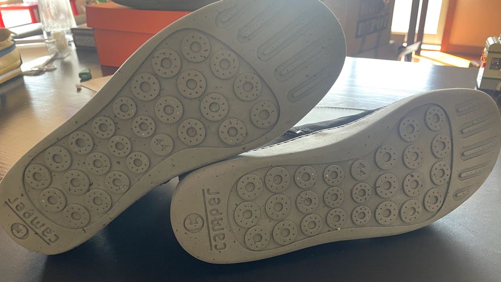 Ténis Camper Peu Touring Mid cinzento