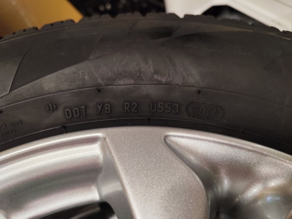 Felgi Mercedes GLC  253 W211 W203 Z OPONAMI Pirelli. Jak nowe r17