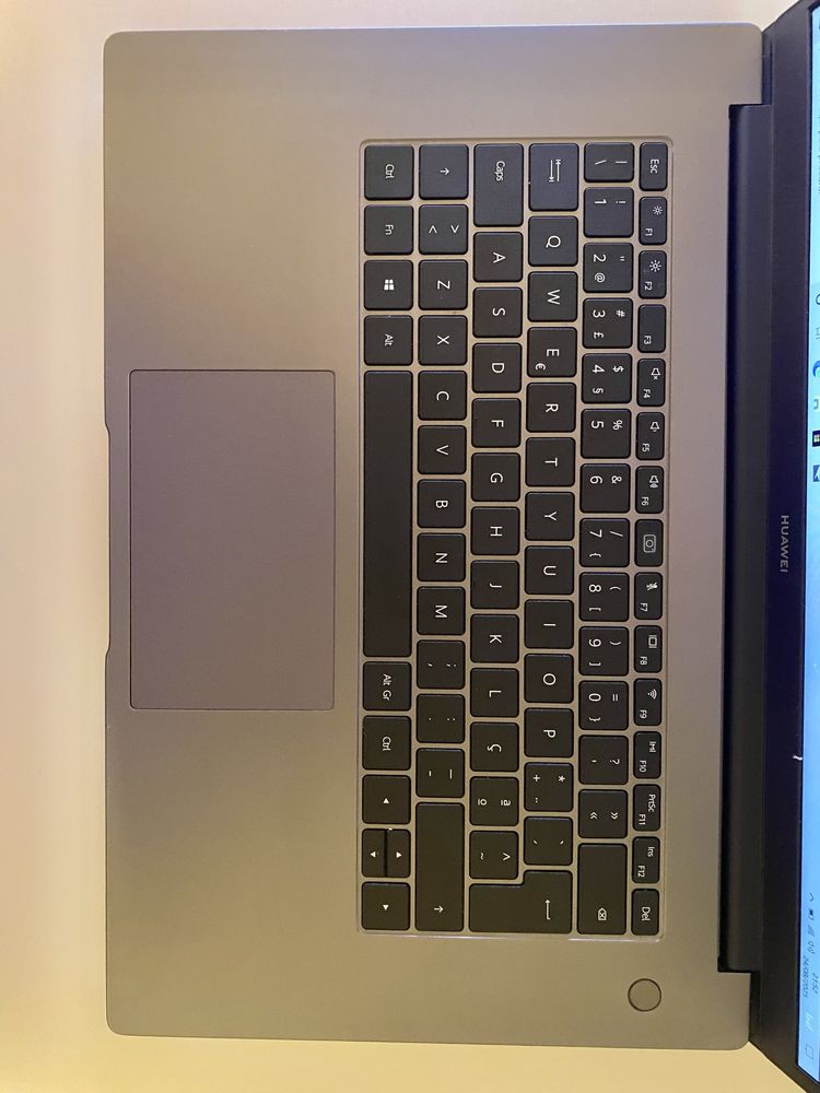 Portatil/computador Huawei MateBook D15