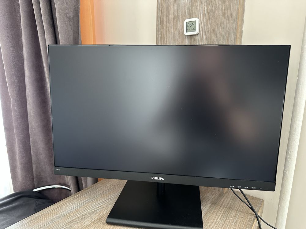 Монітор 23.8 Philips E-Line 245E1S 2K IPS В ідеалі