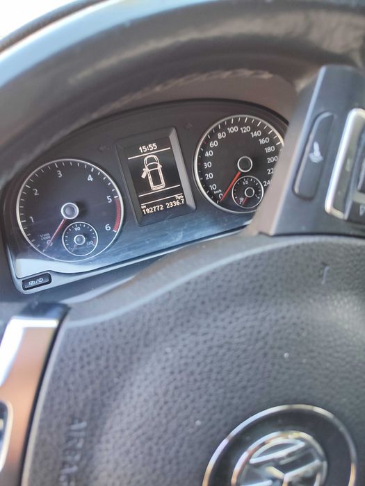 Volkswagen Touran Cross