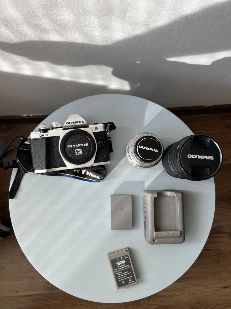 Olympus E-M10 Mark II