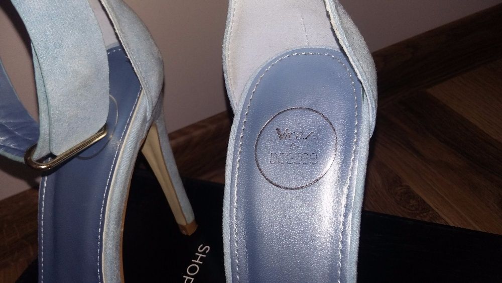 Sandałki deezee 37 nowe niebieskie szpilki