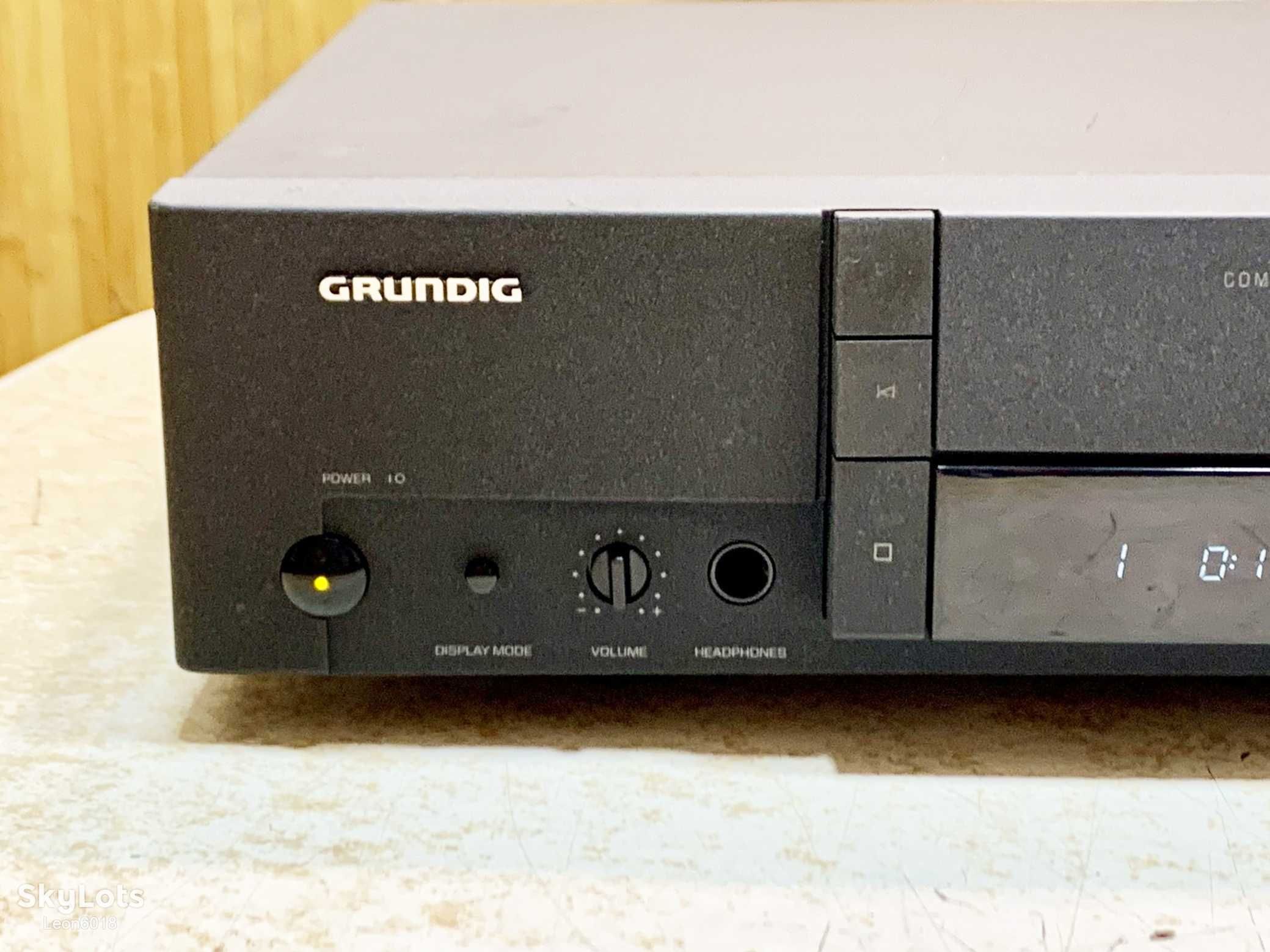 CD проигрыватель  GRUNDIG CD-1  CD GRUNDIG CD-210 Малайзия