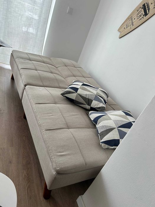 Sofa (can be unfolded as bed)