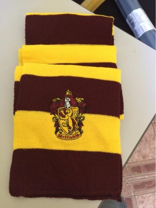 CACHECOL Harry Potter - Gryffindor/ Slytherin/ Ravenclaw/Hufflepuff