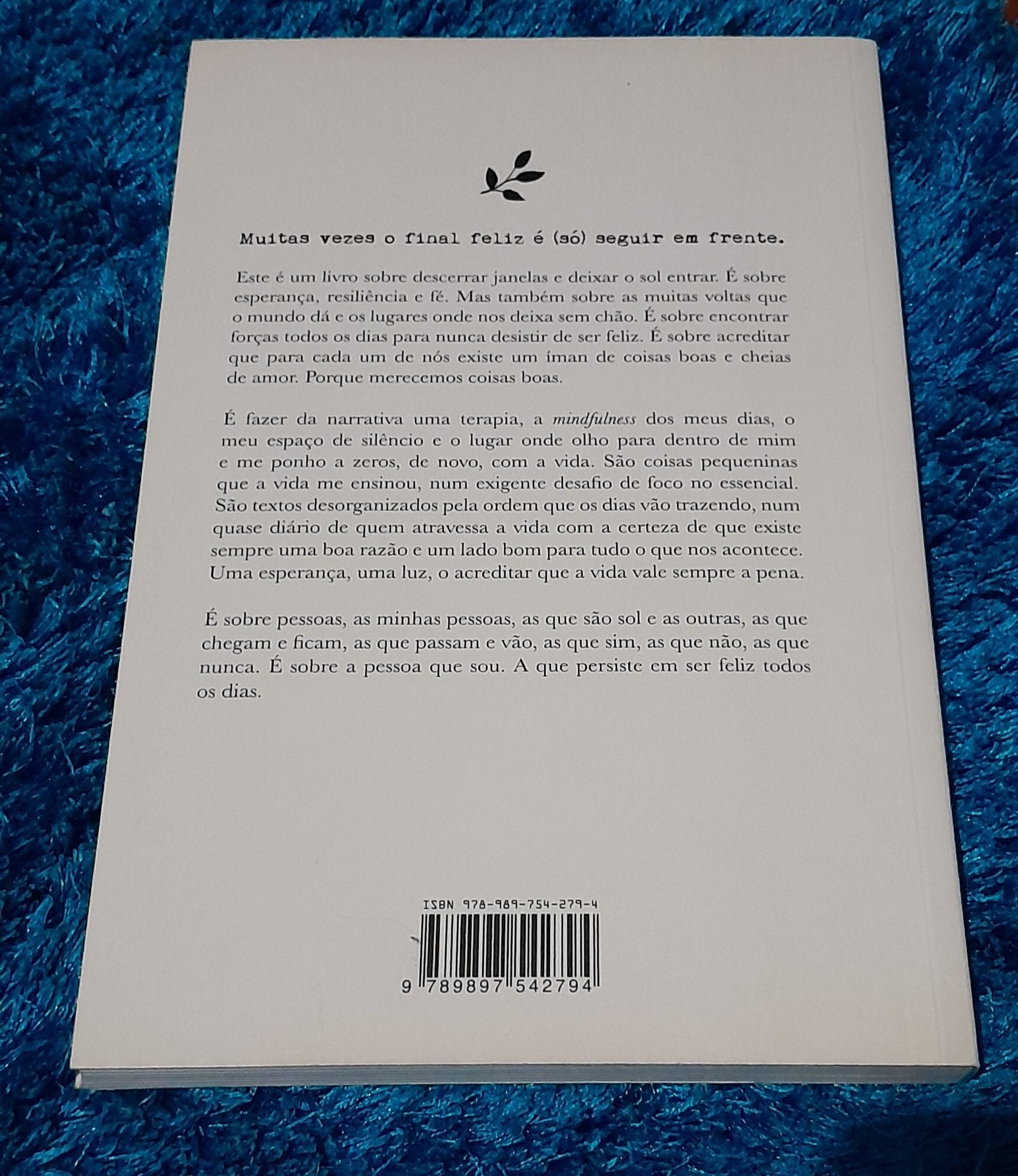 Livro "Às 9 no meu livro"