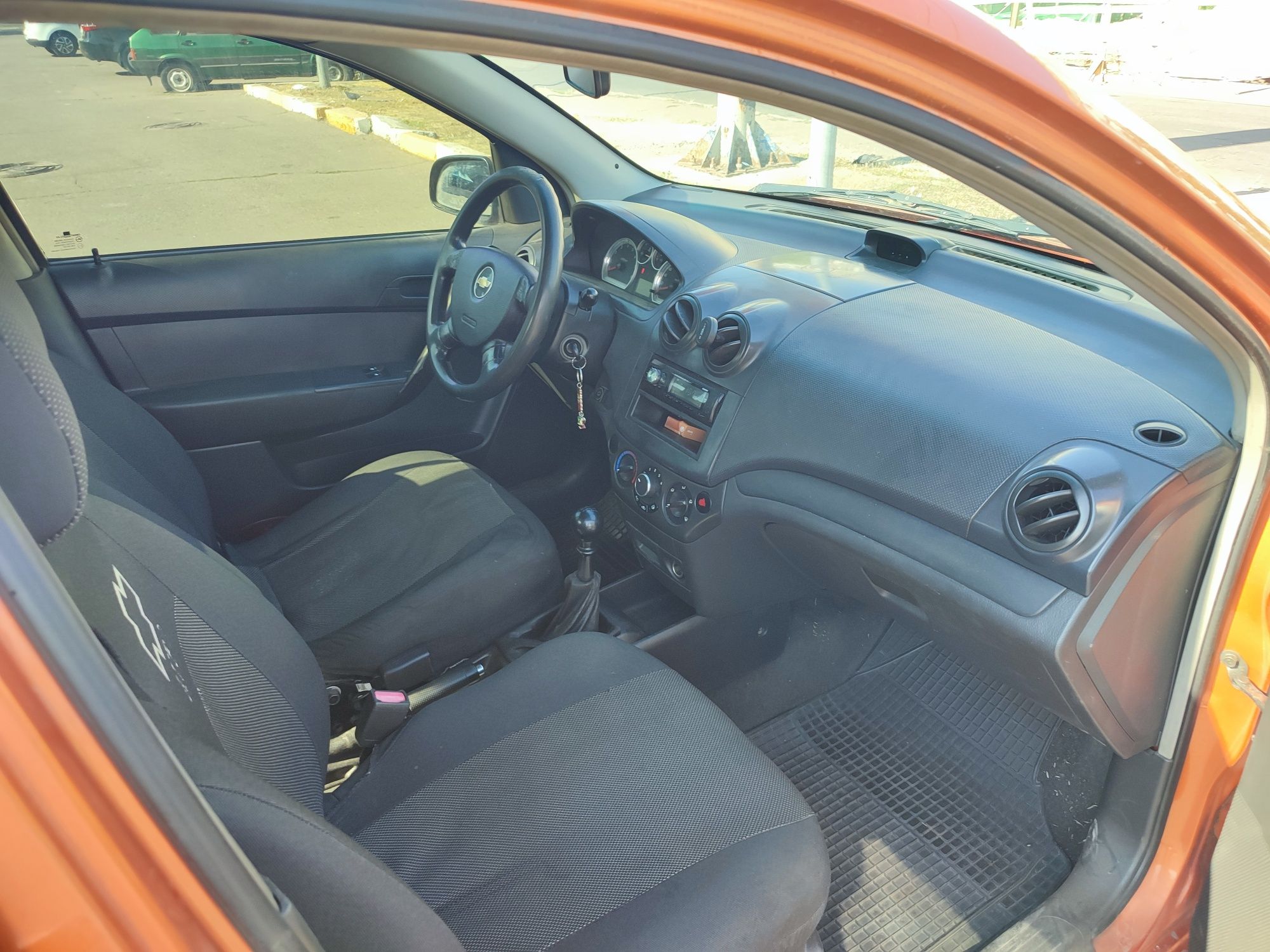 Продам Chevrolet Aveo в хорошем состоянии.