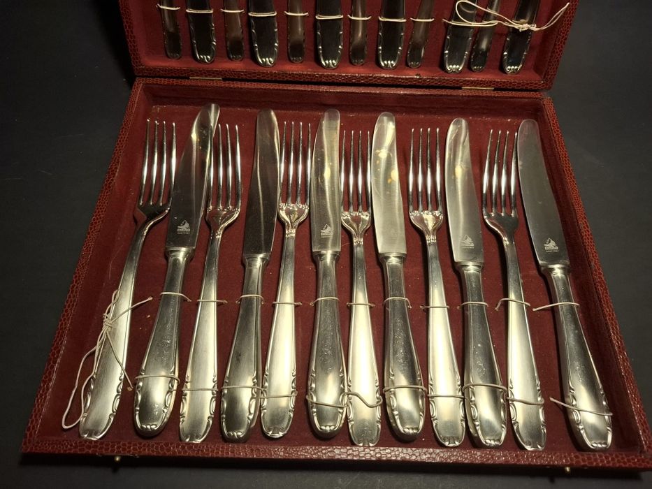 Sztućce Auerhuhn rostfrei 24 szt