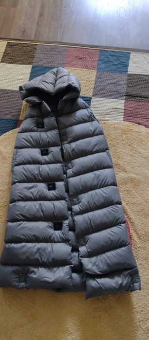 Пуховик безрукавка silvian heach