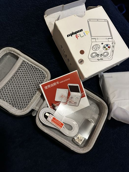 Konsola Miyoo Flip V2 128GB – pełny zestaw