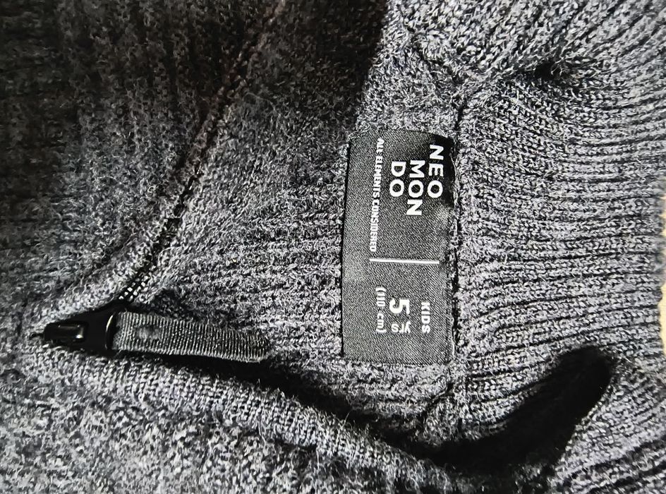 NEOMONDO wełniany sweterek 100% wool