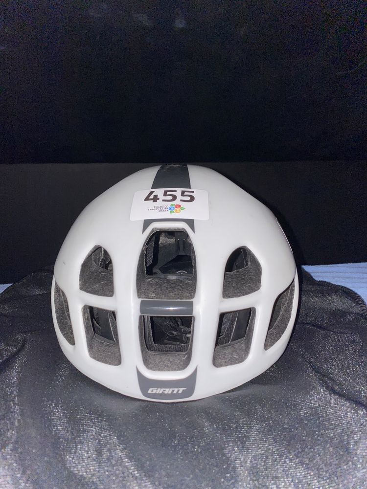 Giant kask pursuit L 59-63 nowy