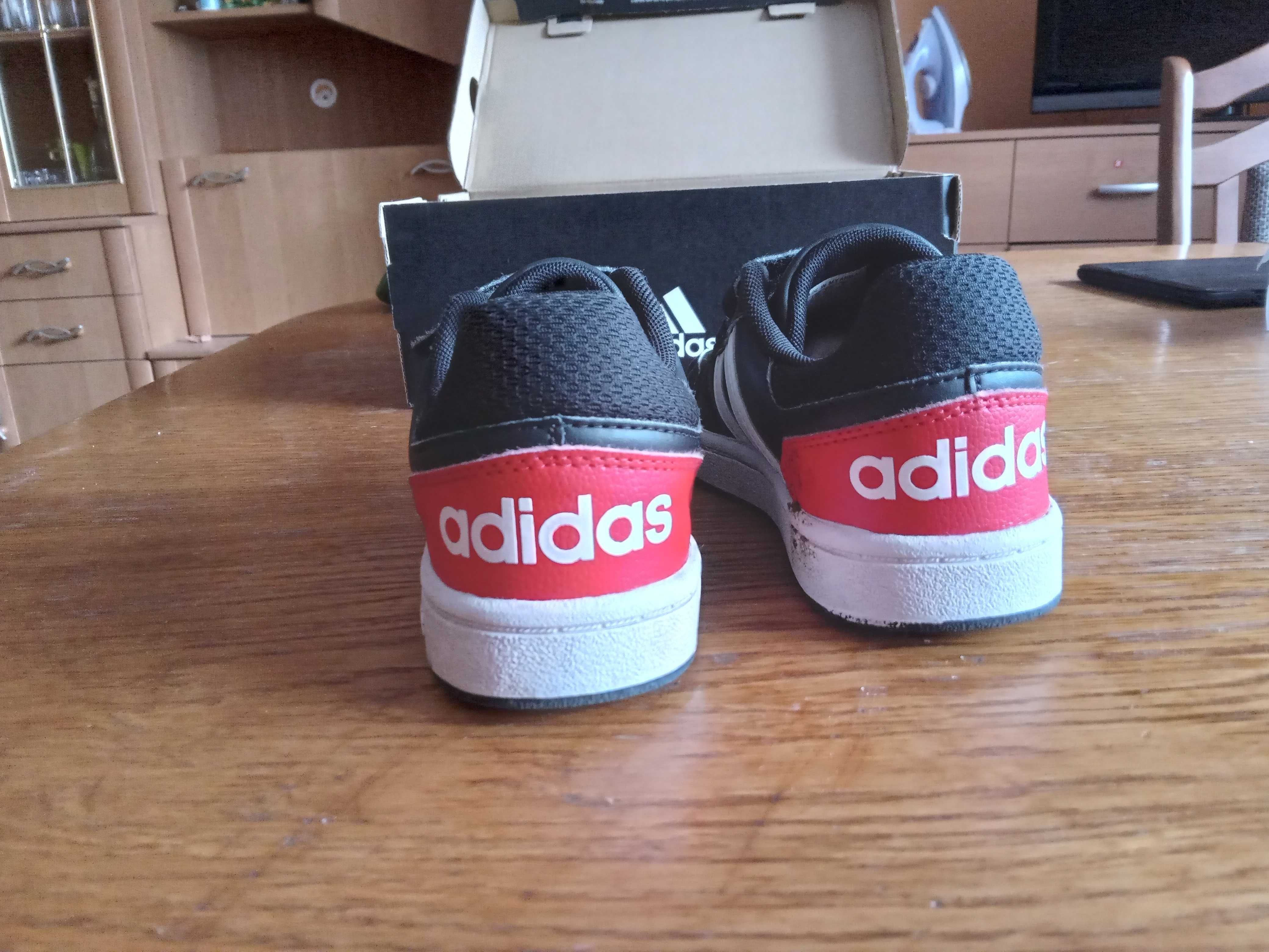 Buty dziecięce adidas 31