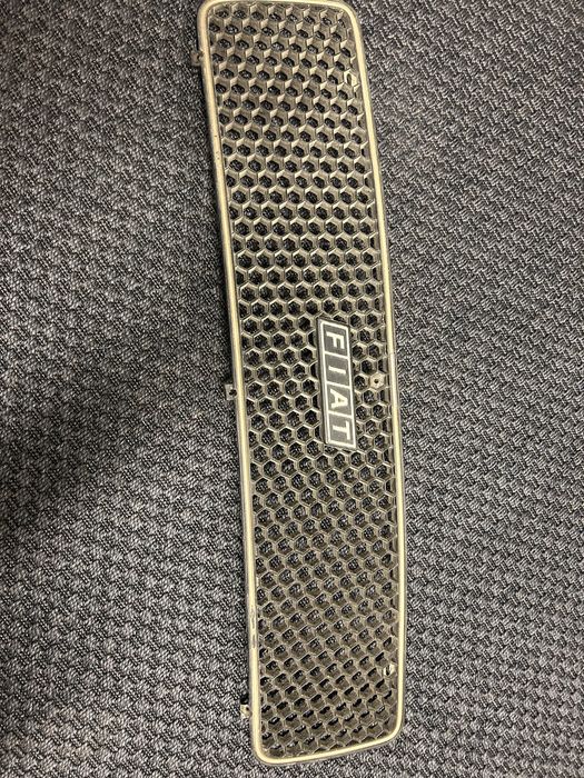 Grelha para fiat 127