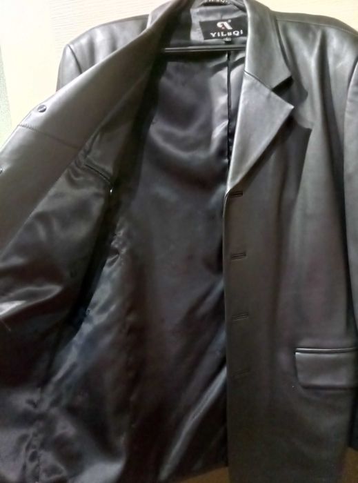 Пиджак мужской. Кожа