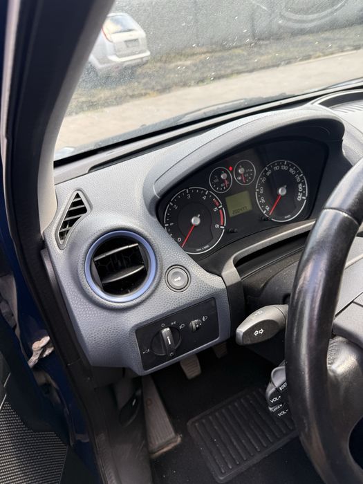 Форд Фієста мк6 авторозборка Запчастини ford fiesta