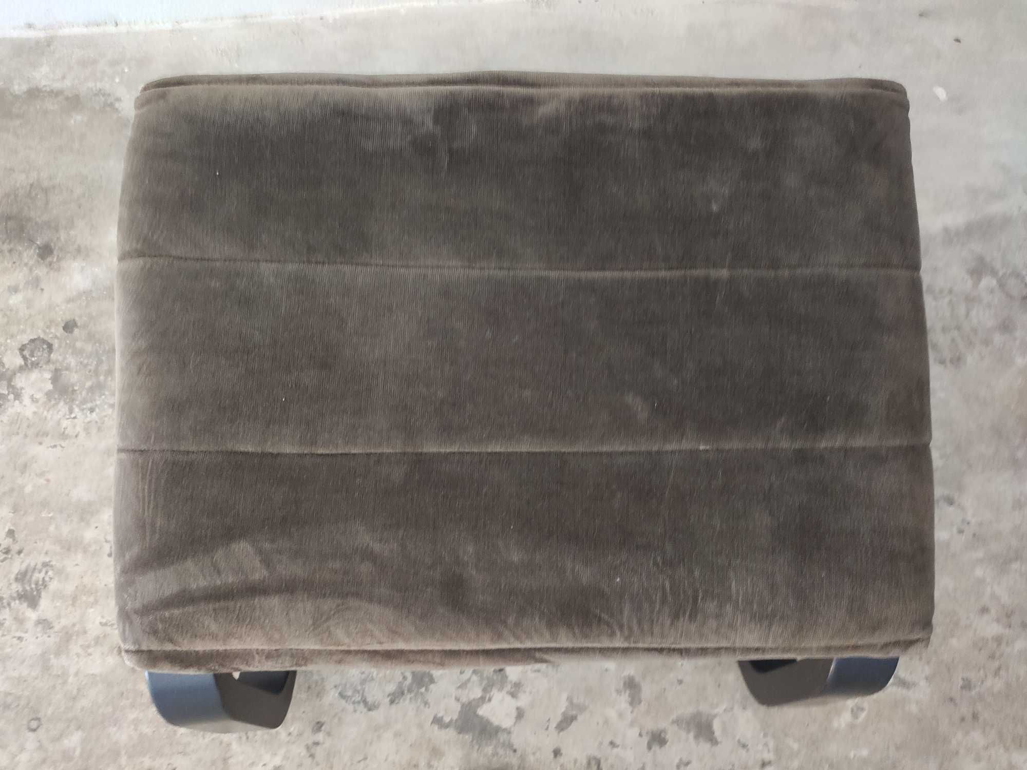 repousa pés ergonómico