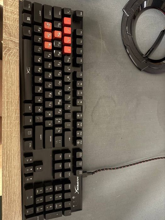 Komputer gamingowy i5-10400F / RTX 2060 / 16 GB RAM + monitor itp