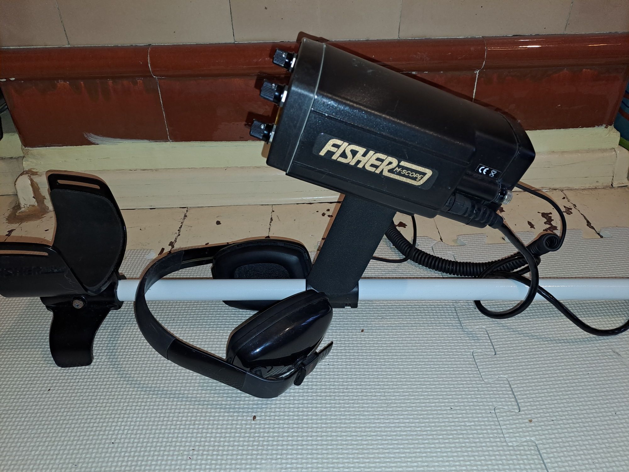 Wykrywacz metali Fisher CZ-21 + podwodny pinpointer Vibra-Probe 580