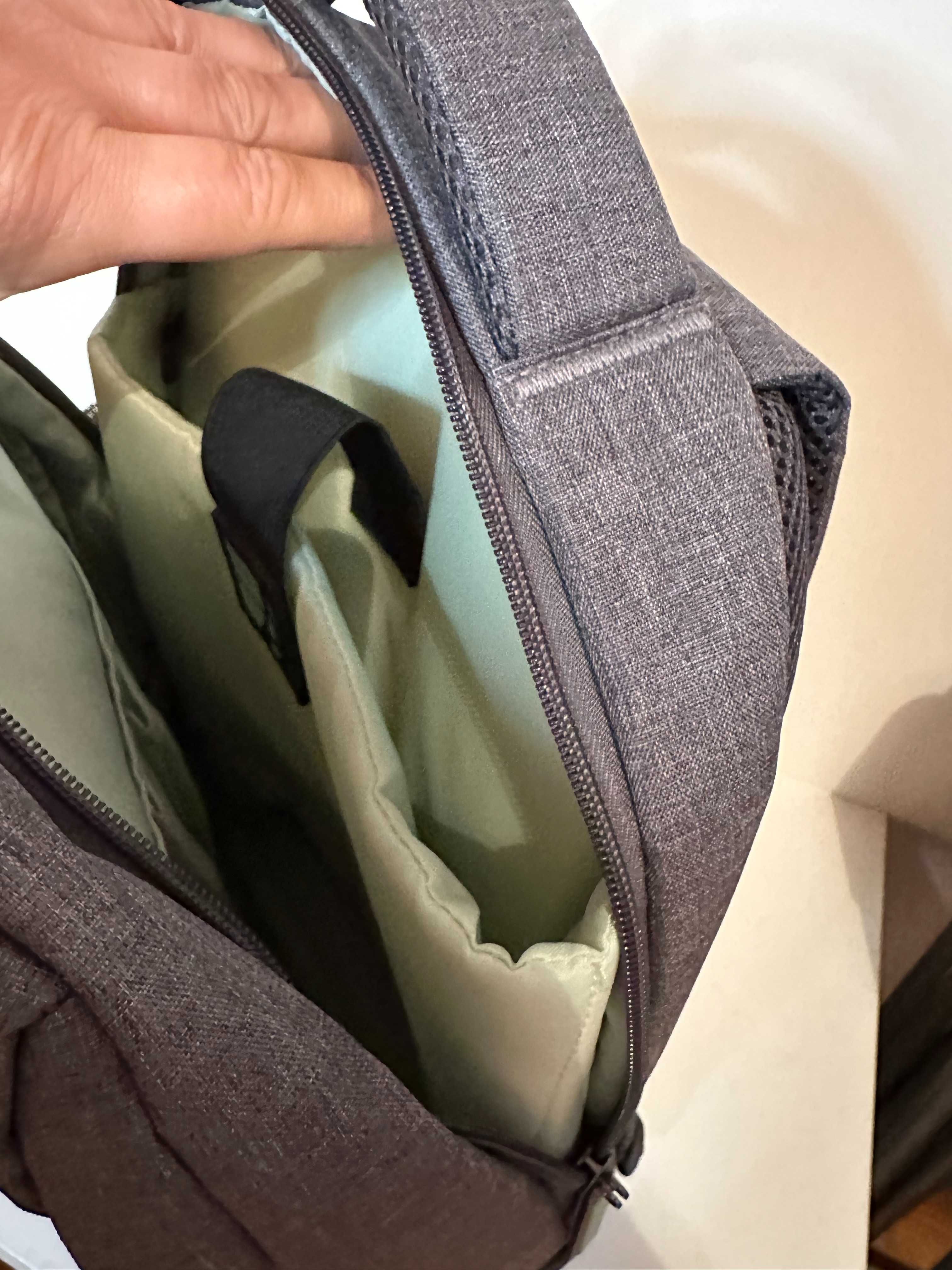 Mochila PORT DESIGN - com capa