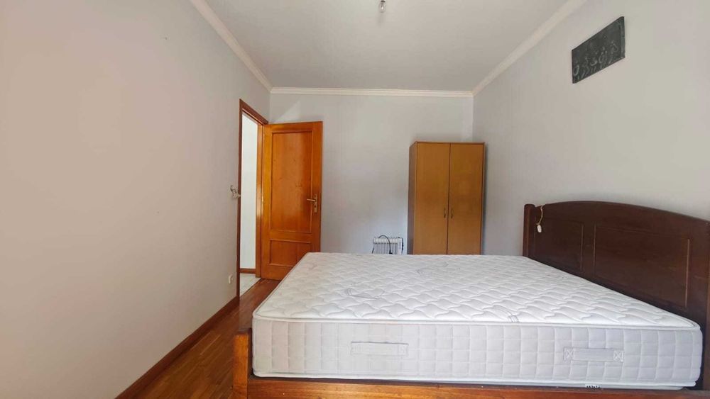 Arrenda-se  apartamento t1