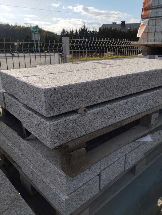 Obrzeże granitowe kamienne opornik krawężnik granit dalmatyńczyk grys