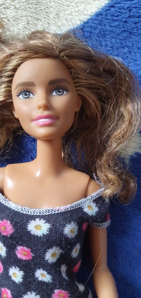 Lalka barbie mattel teresa model muse