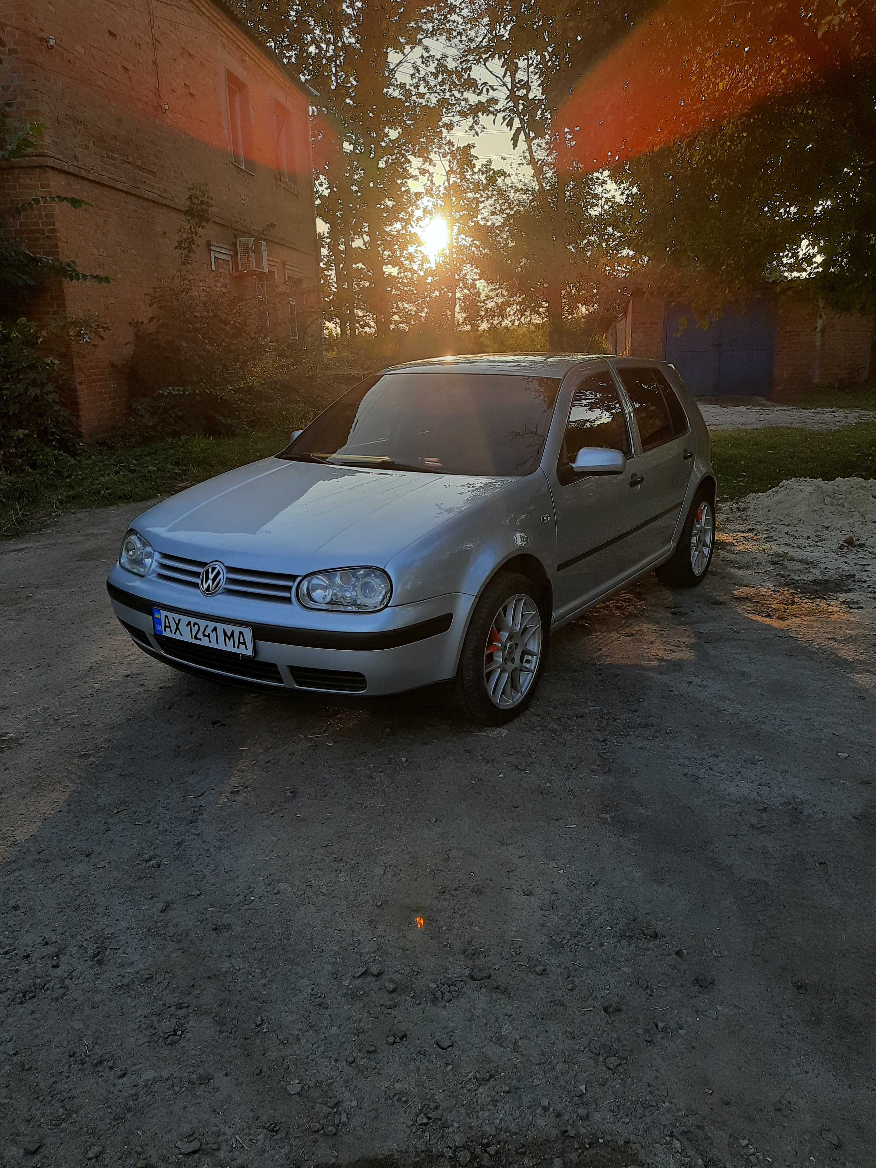 Продам Volkswagen Golf 4