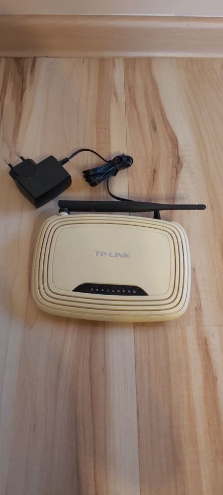 Router TPLink TL-WR740N