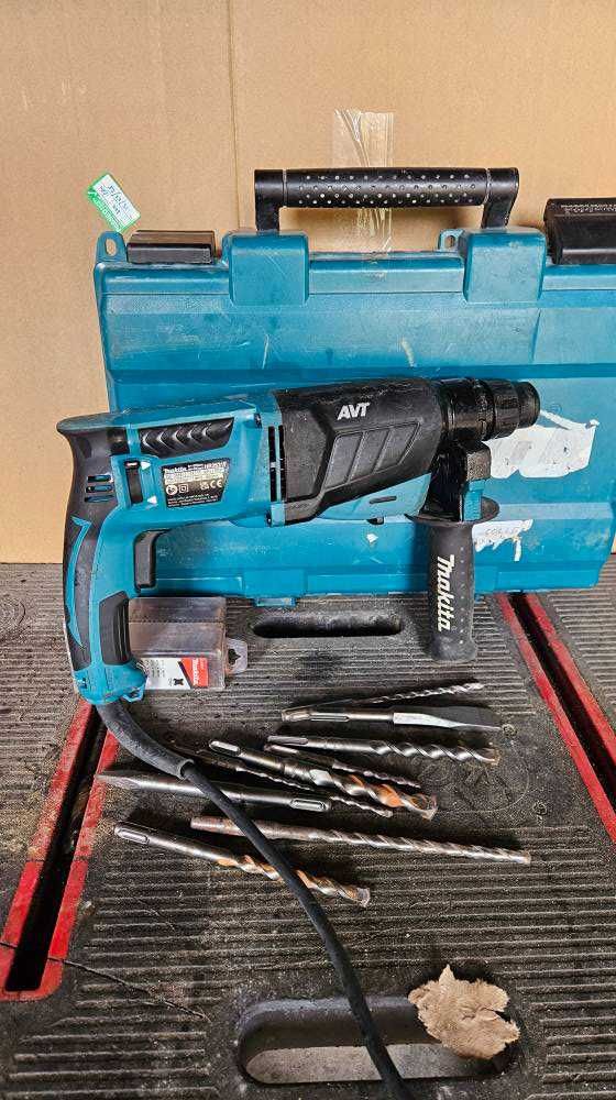Młotowiertarka Makita HR2631F 800W 2,4J