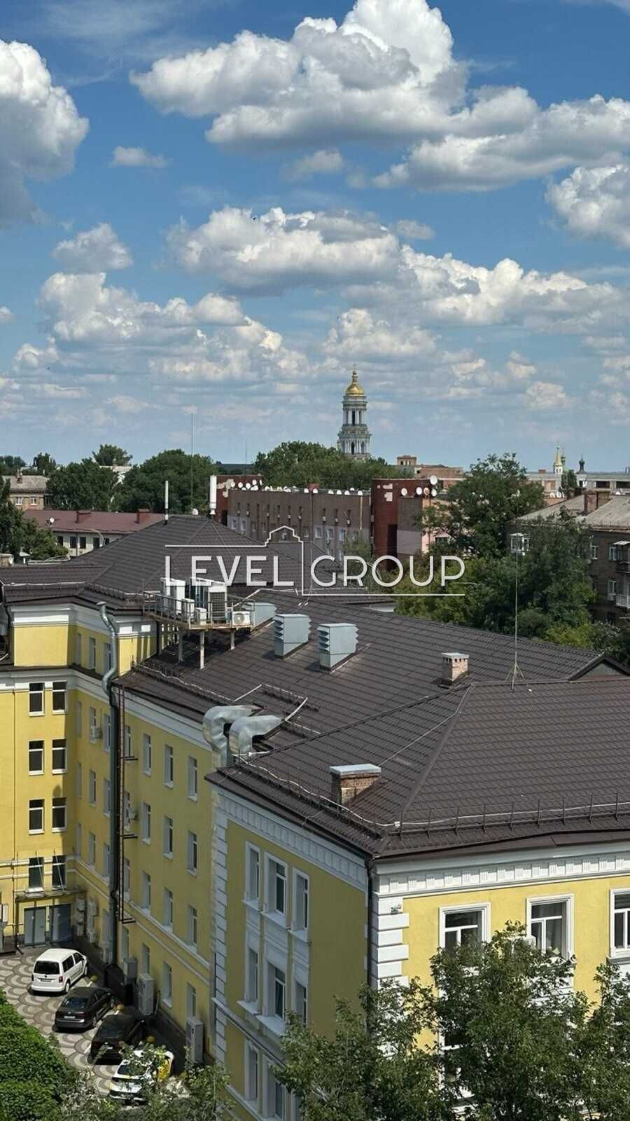 Простора  квартира в серці Печерська – вул. Генерала Алмазова, 6!
