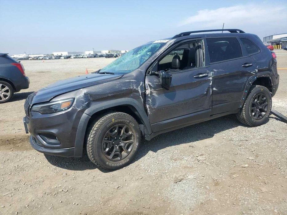 Продам Jeep Cherokee  2022 3.2л 44 ТИС КМ розмитнений у Львові