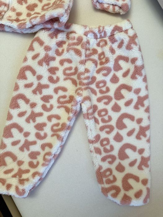 Дитячий костюм зріст 86-92 см новий