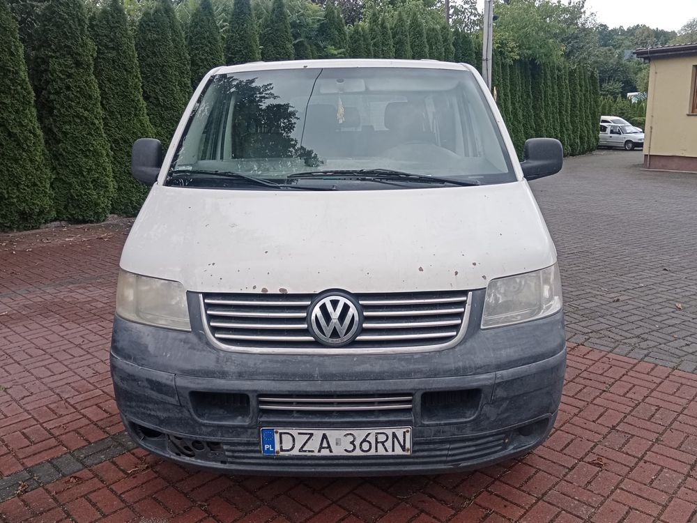 VW TRANSPORTER T5 1.9 TDI 9 osobowy