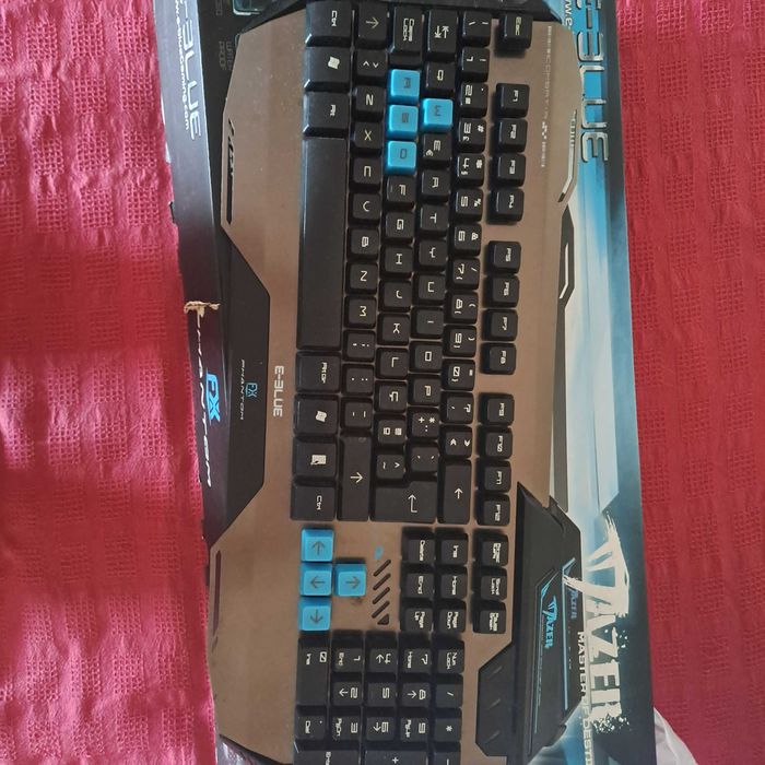 Teclado Gaming seminovo