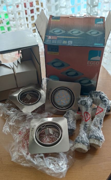 Світильник настінно-стельовий PENETO EGLO