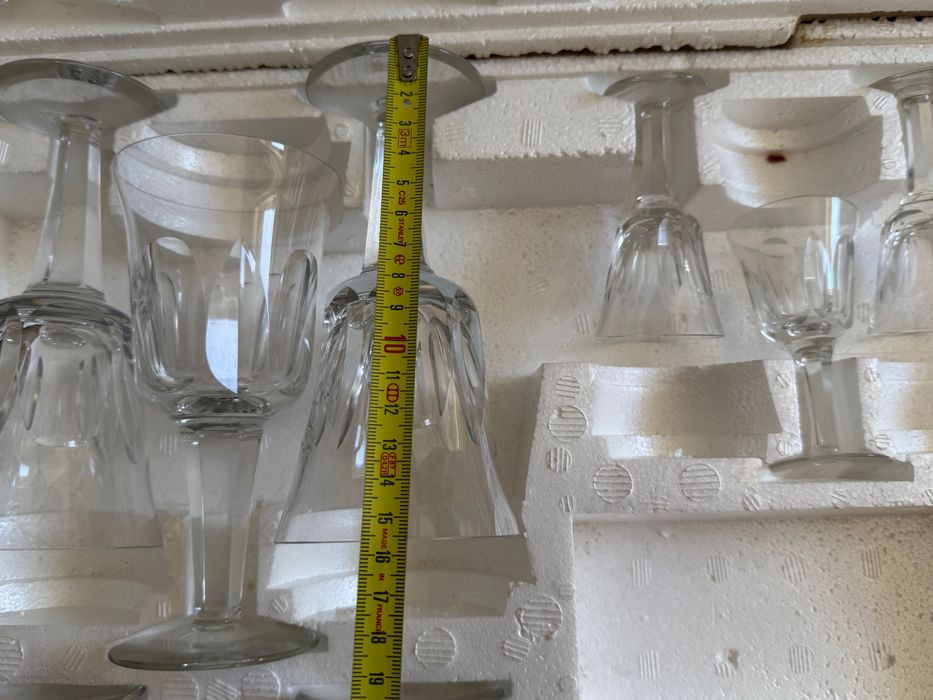 Serviço de copos de cristal antigos - Pouco usados ou novos