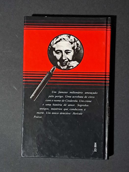 Agatha Christie - Poirot, o Golfe e o Crime