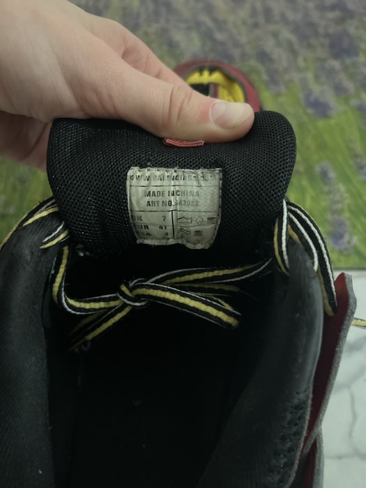 Balenciaga track 1 LEGIT