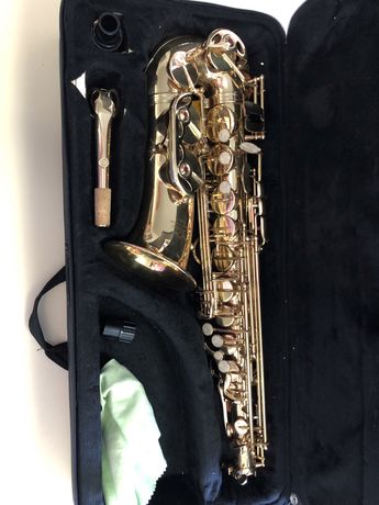 Saxofone alto J. Michael AL500
